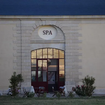 Hotel The Originals Le Chateau De Poitiers Dissay