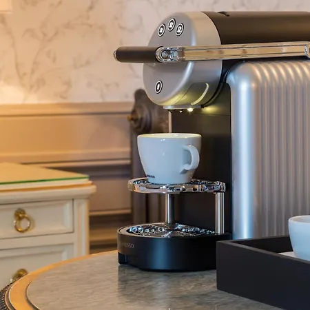 The Originals Le Chateau De Poitiers