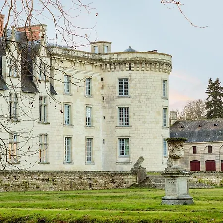 The Originals Le Chateau De Poitiers Hotel