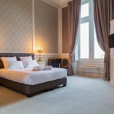 The Originals Le Chateau De Poitiers Hotel