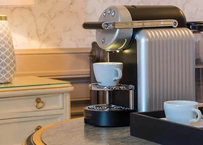 The Originals Le Château De Poitiers