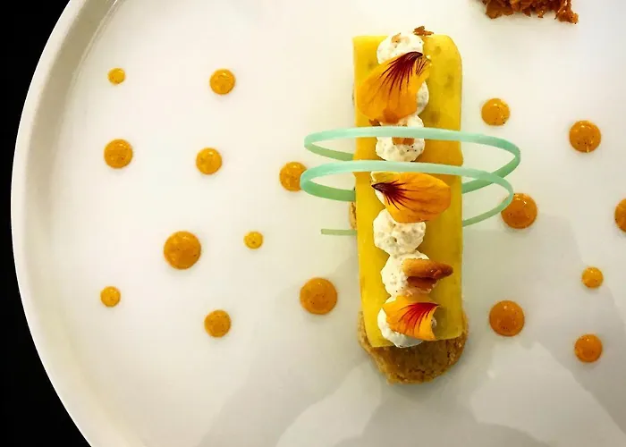 The Originals Le Chateau De Poitiers Hotel